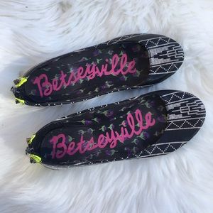 💗Betesy Johnson💗 Betesyville flats size 6.5